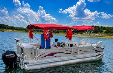 25ft Crest Tritoon in Volente, Texas, Captain Included, Up to 14 Guests