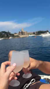 Private Boat Tour Cannes - Sea Ray SDX270 Lérins Islands Tour