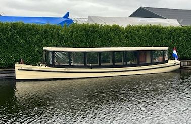Private Canal Boat Tour in Amsterdam