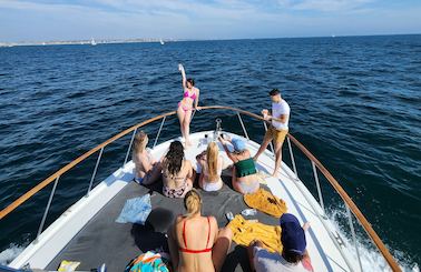 Huge Bow Cushion! Bar Deck, Stabilizers - 50ft Motor Yacht in Marina del Rey