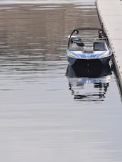 Moomba Mondo Surf Edition in Lakeside