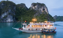 Amazing 2 days 1 nights in Bai Tu Long bay