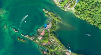 A Complete Guide to Boating & Water Experiences in Cartagena, Colombia
